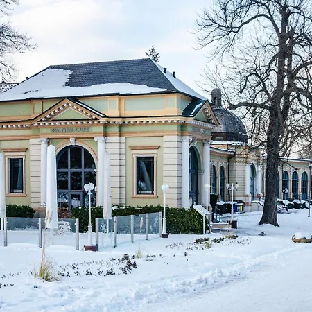 Апартаменты Bummelallee Schloesschen Бад-Гарцбург