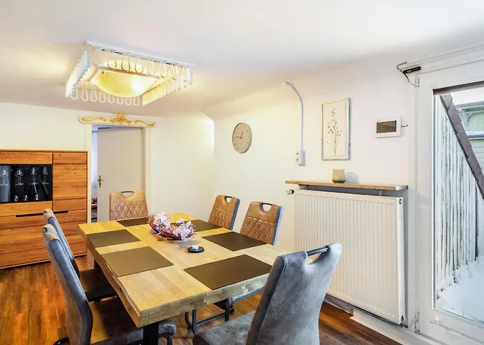 Bummelallee Schloesschen Апартаменты Бад-Гарцбург