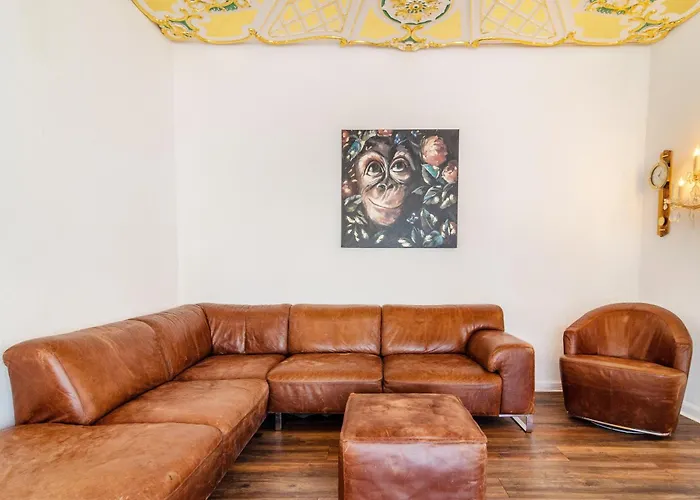 Bummelallee Schloesschen Бад-Гарцбург