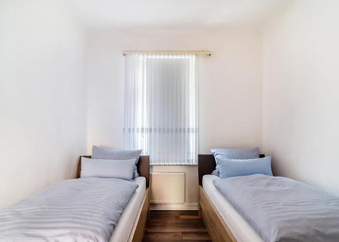 Апартаменты Bummelallee Schloesschen