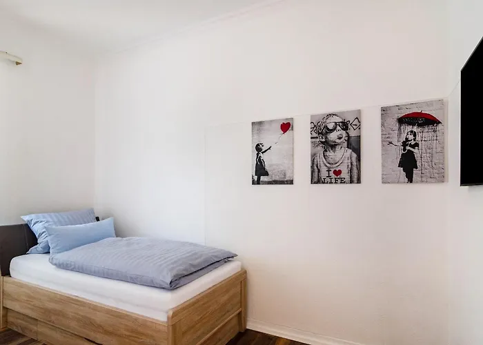 Bummelallee Schloesschen Апартаменты Бад-Гарцбург